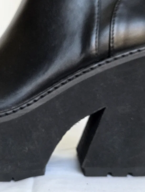 NWT Cider Classic Healed Ankle Boot Size-38 (US8) - Picture 7 of 14